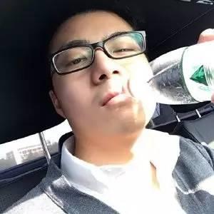 burning表情包大合集!喝水时的你,很迷人