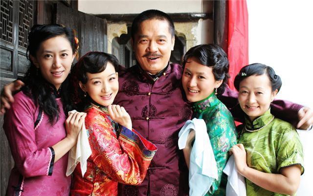 妻妾成群和家暴出轨：命途迥异的大众奥迪两兄弟