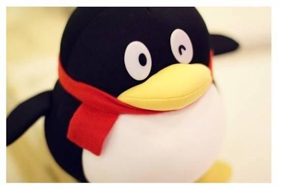 提到 qq,大家脑中应该都会浮现那只带着红色围巾的小企鹅吧!