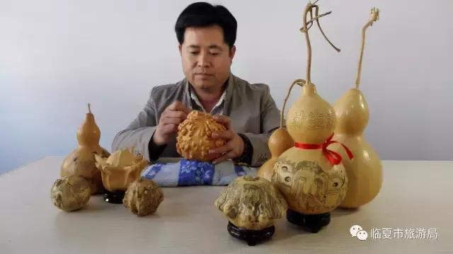 葫芦为纸 刀为笔