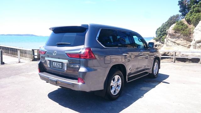 好车之家suv车型的战斗机雷克萨斯lx450d车型评测