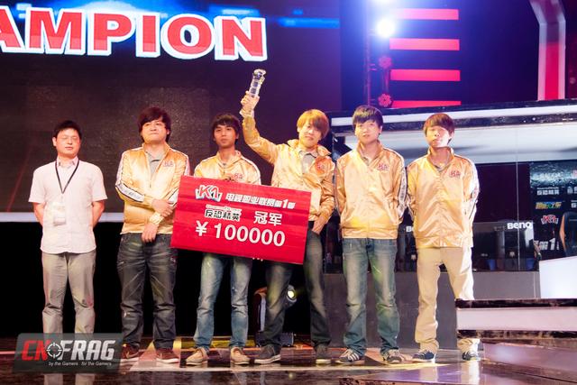 2012年首届K1电视职业联赛Tyloo再夺冠军