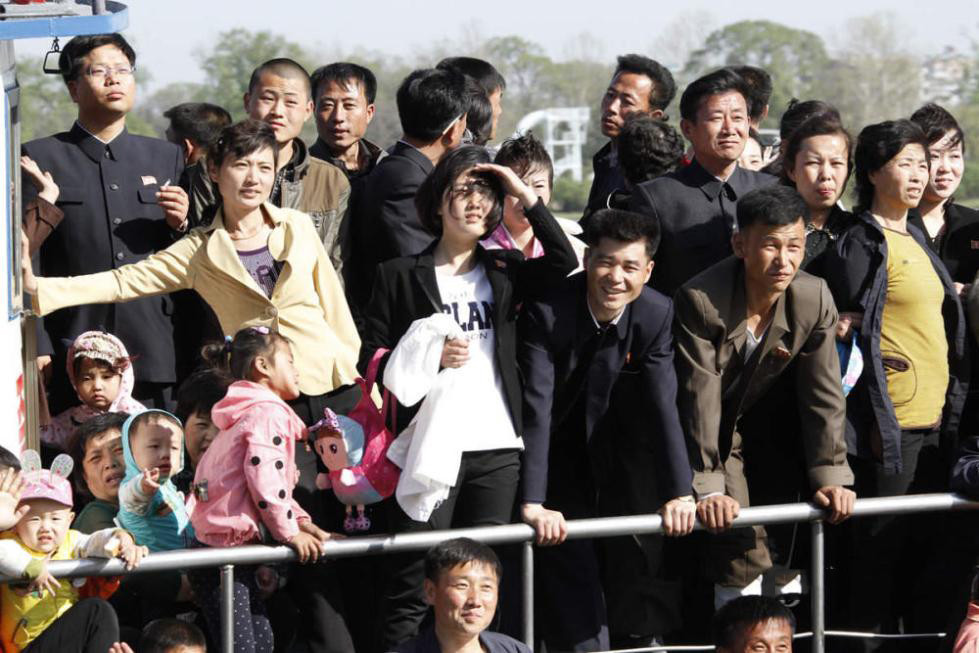 朝鲜群众图片