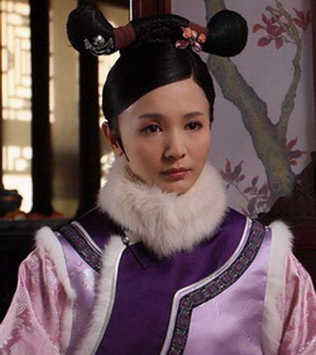 终于知道《甄嬛传》剪秋姑姑的乒乓球拍发型出处了