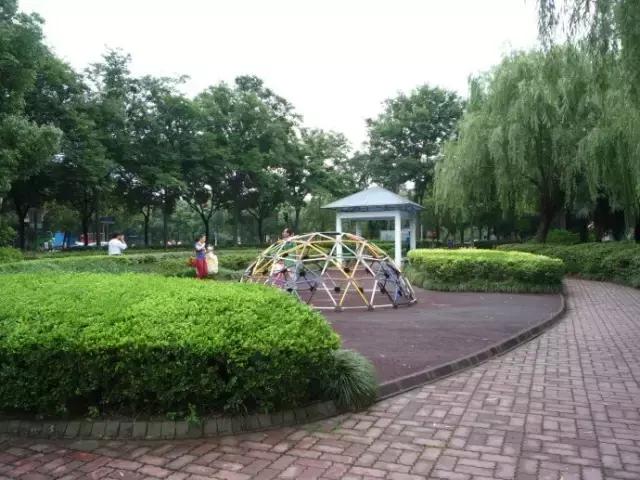 昔日皇家苑囿今天成为咱百姓的南苑槐房钓鱼公园