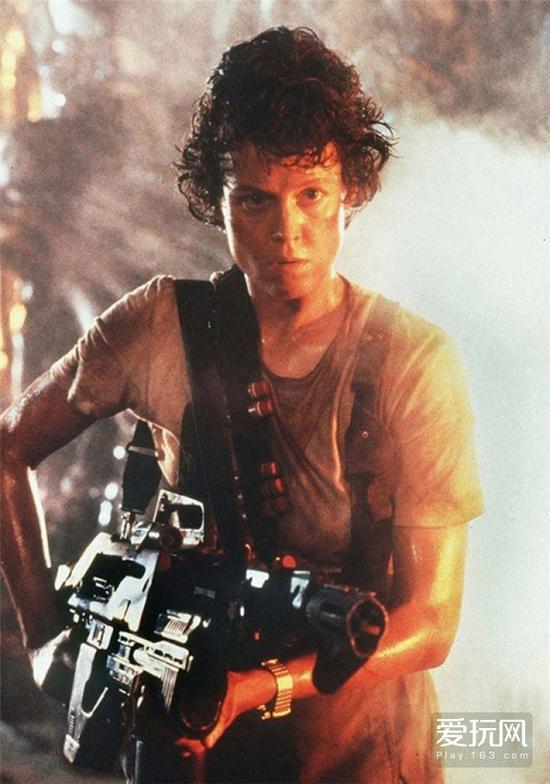 那就是贯穿《异形》四部曲的核心人物——雷普利中尉