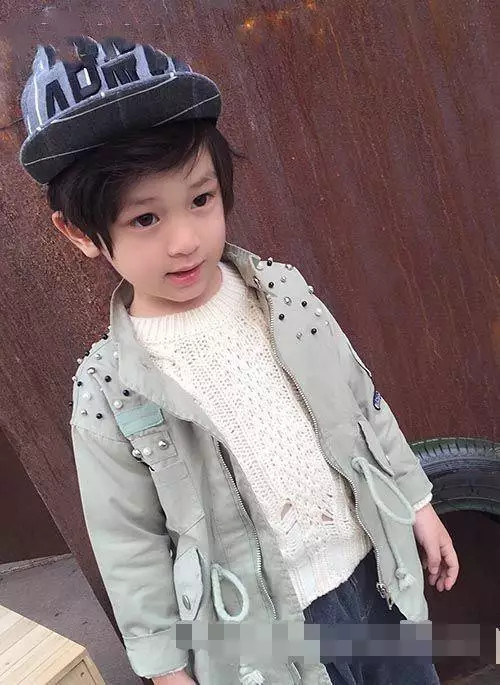 《爸爸去哪儿4》美男子李亦航好萌有木有?