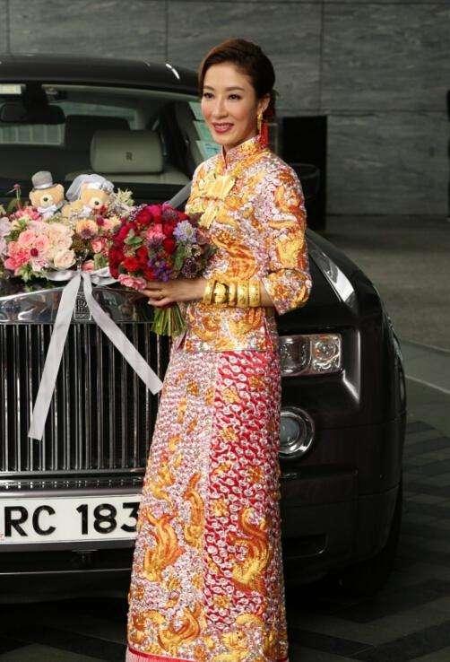 胡杏儿,一件褂皇价值20万!