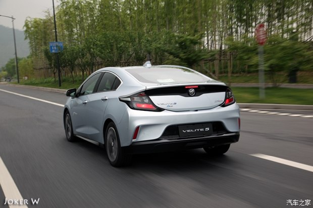 实用更适用 试驾通用别克VELITE 5