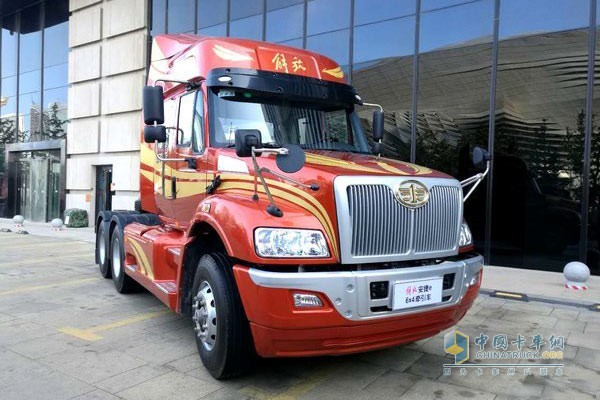 解放安捷新长头车本次解放年中会举办地大连是道依茨一汽大柴生产基地