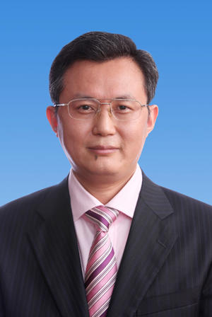 曾菁华任潼南区委书记