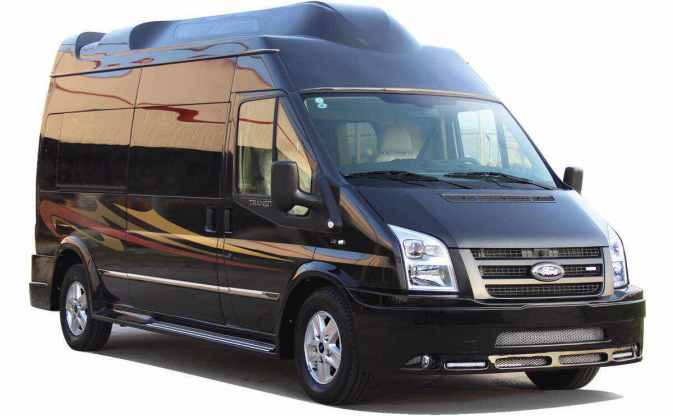 17款福特逸途白金版商务车正式下线 长5.9米 2.2排量 售53.6万