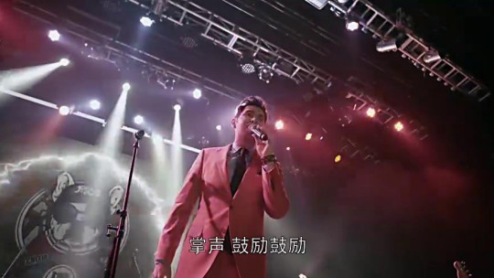 上海最红外国人华波波 又串热剧《欢乐颂2》