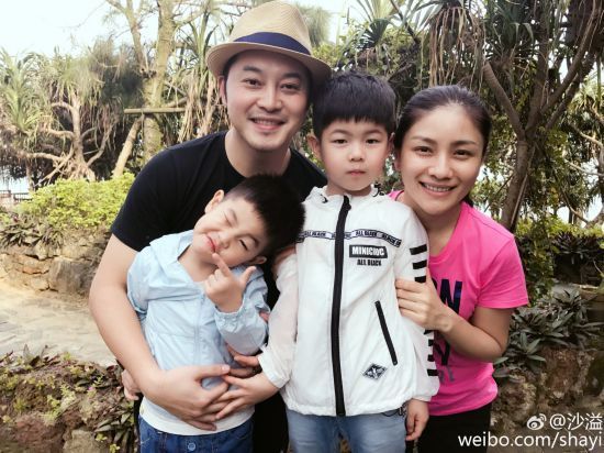 宋慧乔宋仲基宣布婚讯沙溢称最开心:有种把女神娶回家的感觉