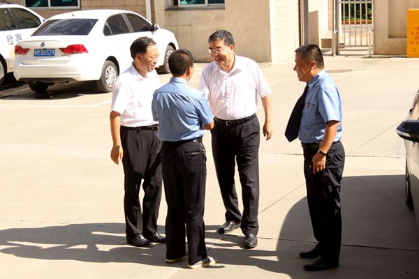 胡太平检察长赴周至县人民检察院调研