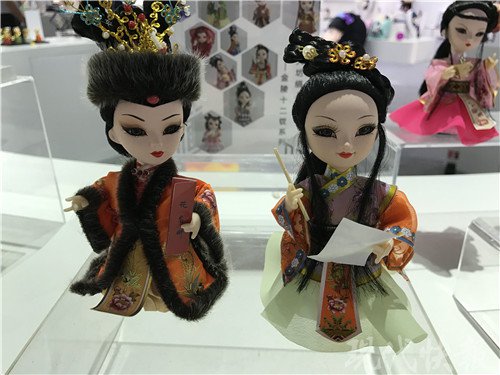 南京云锦文创产品惊艳亮相文博会,令人叫绝!