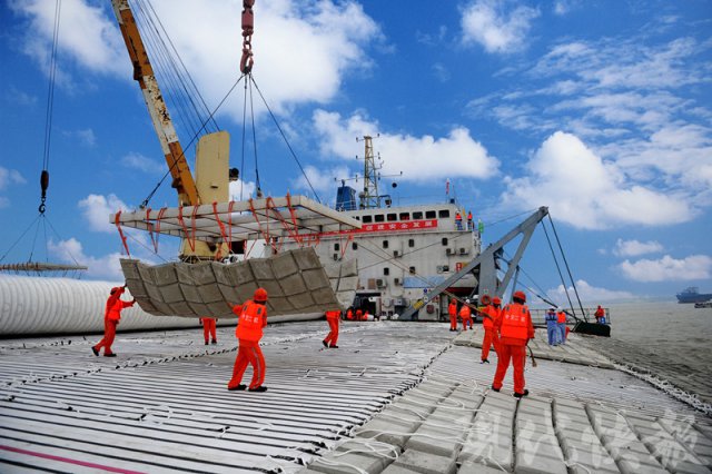 2019 年,5 万吨级海轮可从长江口直达南京港