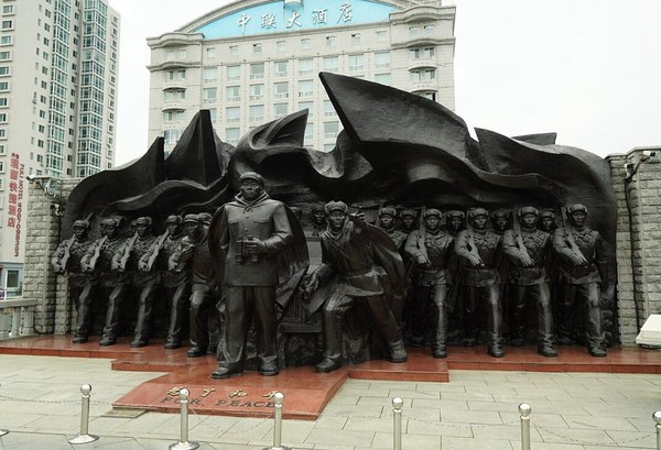 宋楠:首测南朝鲜陆军起亚KM420型越野车