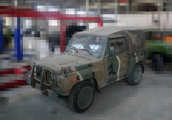 宋楠：北汽同门大乱斗！BJ-40系列与008车族