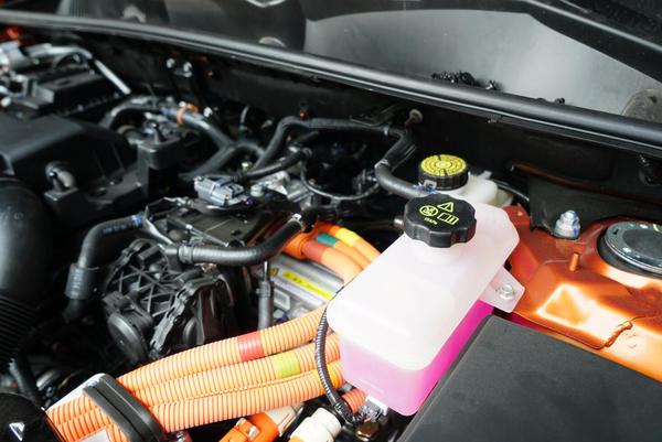 宋楠：450公里测动力电池水冷散热宋DM