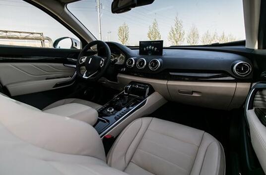 流于表面，WEY是精装修的HAVAL吗？