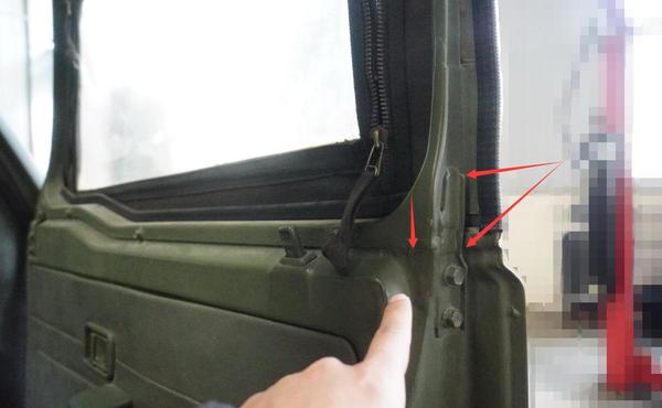 宋楠:首测南朝鲜陆军起亚KM420型越野车