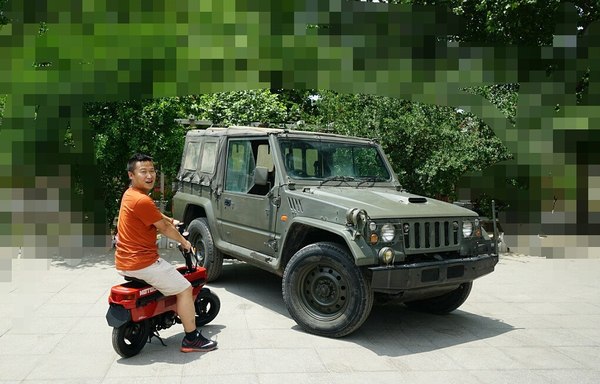 宋楠：北汽同门大乱斗！BJ-40系列与008车族