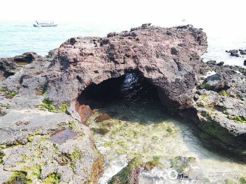 遗址,龙宫探奇,藏龟洞,贼佬洞,百兽闹海,海蚀拱桥,月亮湾,珊瑚沉积岩