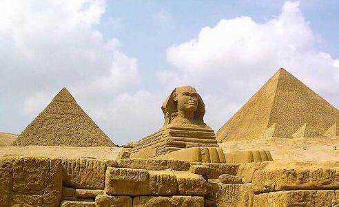 中国也有金字塔,内部结构和胡夫金字塔相同,要比他早800年!