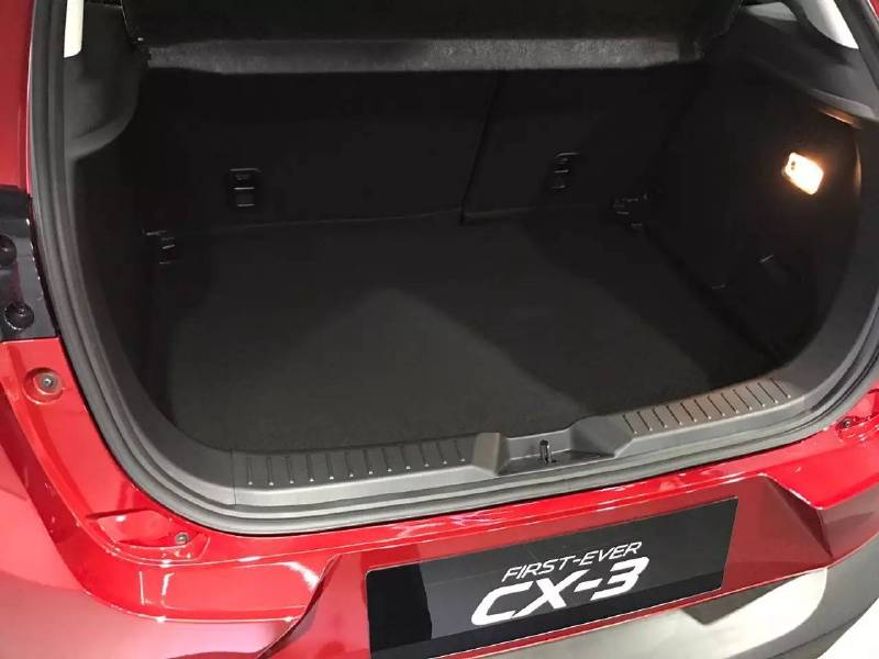 马自达用造小跑车的思维造了辆小型SUV，CX-3的优劣都挺明显