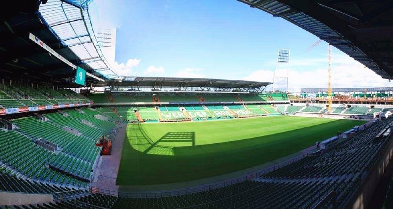 听说欧洲的排放标准很变态？恩，不过这台车还是在那里建厂了！