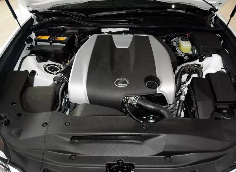 什么是雷式运动感？GS这款车或许最有发言权