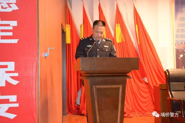 据李忠齐局长工作报告:2016年,埇桥分局牢固树立"严打是公安