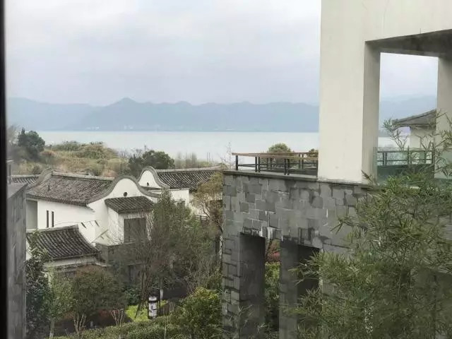 试车场丨试驾Jeep：别总说生活无趣，你的一辈子能活出几种人生