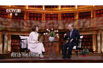 潘老在节目中透露:经历过卢沟桥事变的他,差点死于日军的轰炸,最后