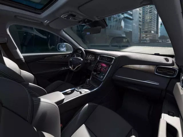 概念设计的保留，LYNK&CO的准量产车是怎样的存在？