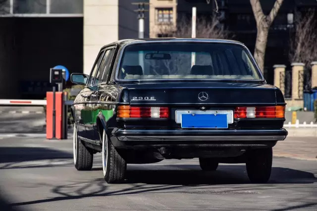 老车顽主长春奔驰w123