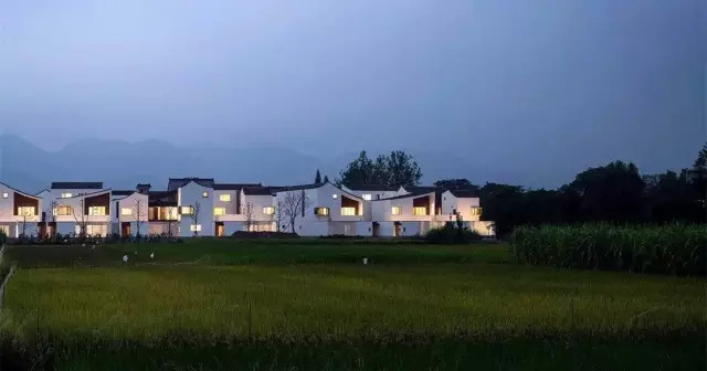 浙江杭州市富阳场口镇东梓关村（图自钱江晚报）
