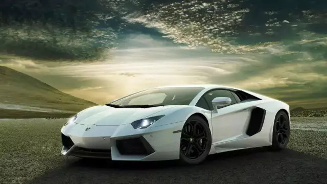 国产航母下水，这艘航母等于多少辆汽车？