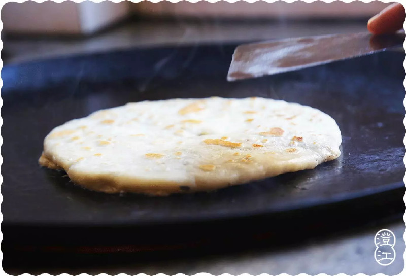 麦鼓头嚼的是人间烟火