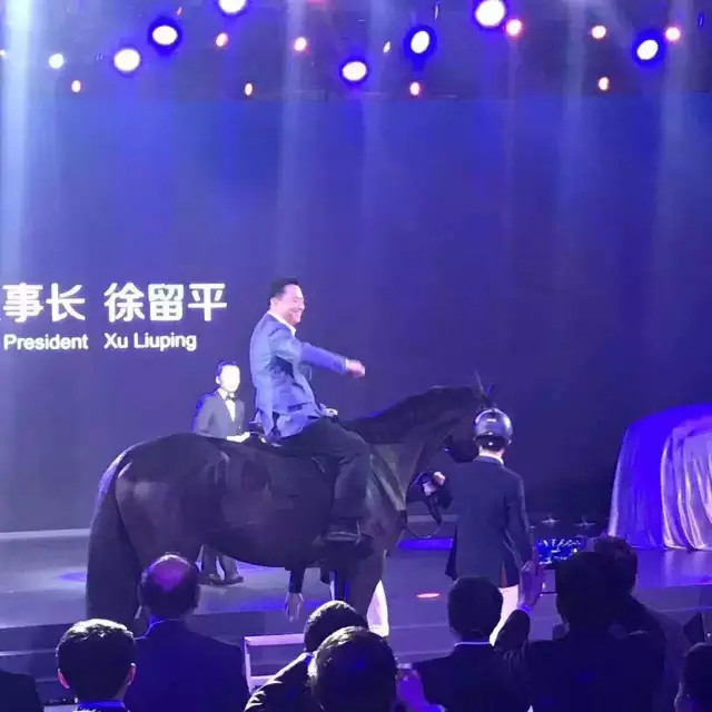 重新自我审视，长安汽车走上了“智色双旋”设计之路