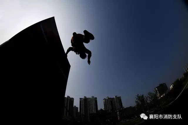 襄阳市公安消防支队政府专职消防员招聘简章