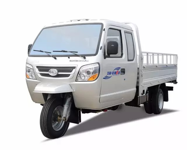 三轮车也能在秋名山攻弯，关键你要懂这些选车技巧