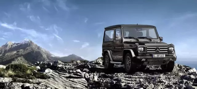 国产航母下水，这艘航母等于多少辆汽车？