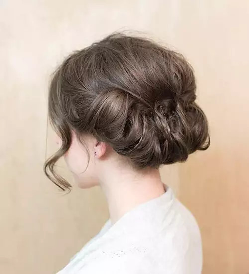 【造型】处处可见小心思的盘发 让你美得更精致