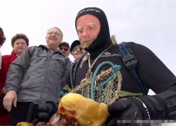 做海捞琥珀人可以月入百万