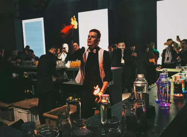 领克互联之夜的背后，都是满满的“套路”