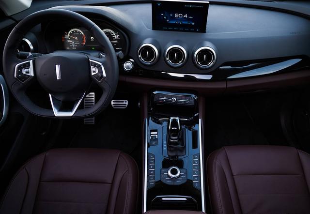 国产车崛起！首款豪华SUV的实力这么6？