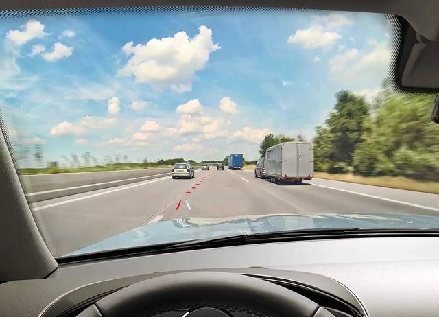 老司机教你开车时怎么"坐"