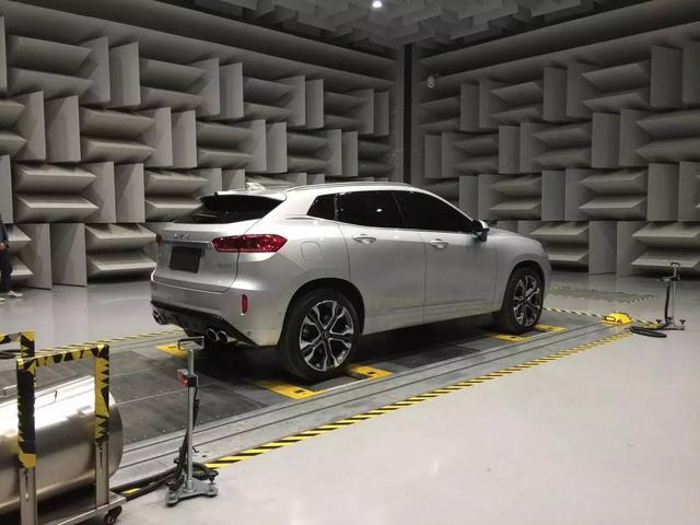 国产车崛起！首款豪华SUV的实力这么6？